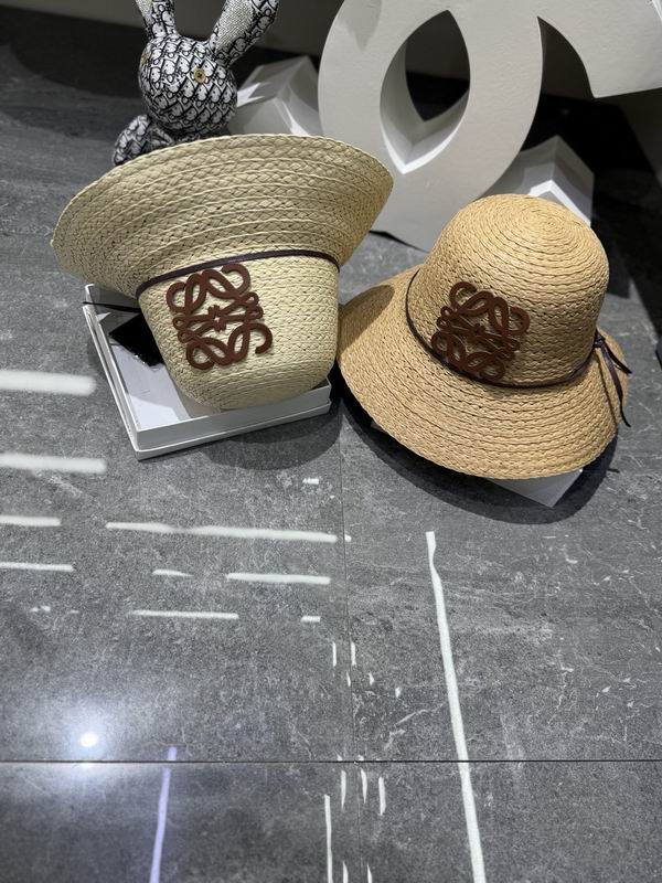 Loewe top hat dx13